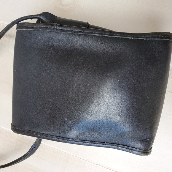 Vintage Coach 9893 Scooter crossbody bag - Picture 5 of 8